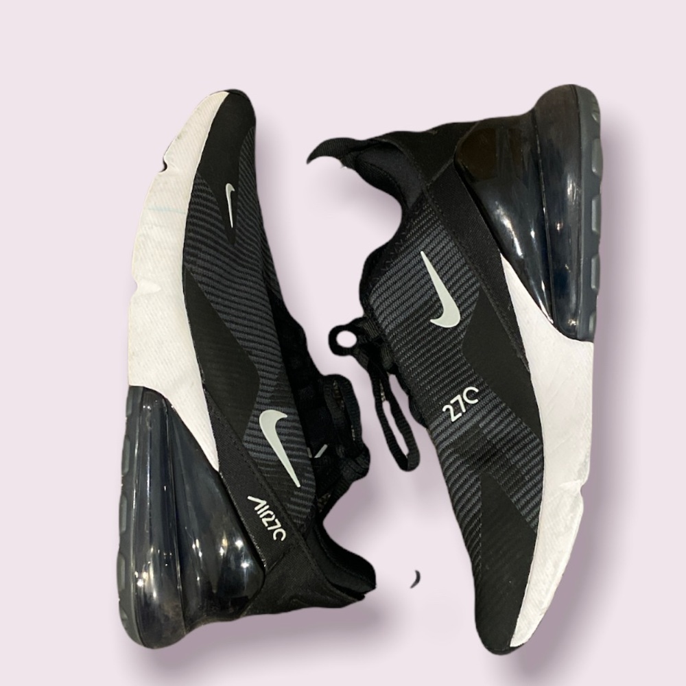 Nike Air 270